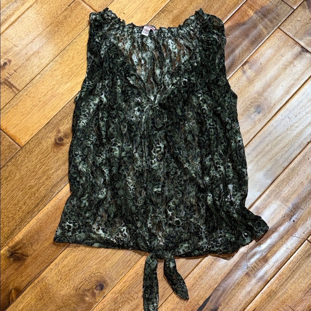 BONGO Green Sheer Lace Blouse